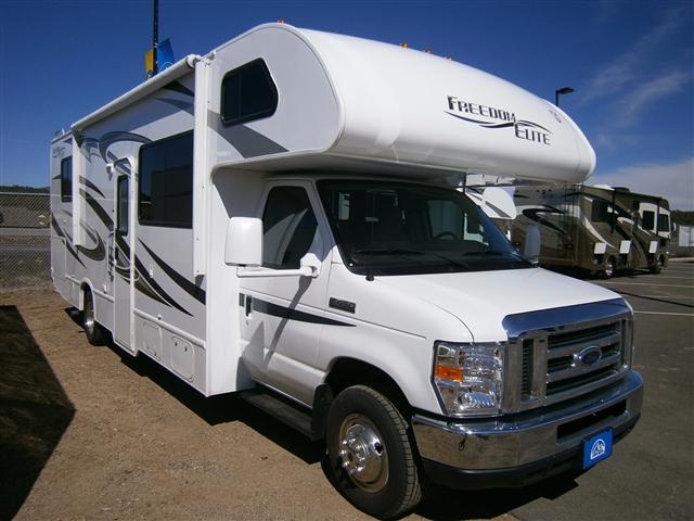 New 2013 THOR MOTOR COACH Freedom Elite 28Z Class C For Sale